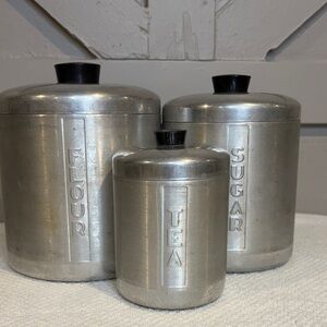 Vintage 1950s MCM Mid-Century Modern Aluminum Ware Nesting Canister’s Set of 3